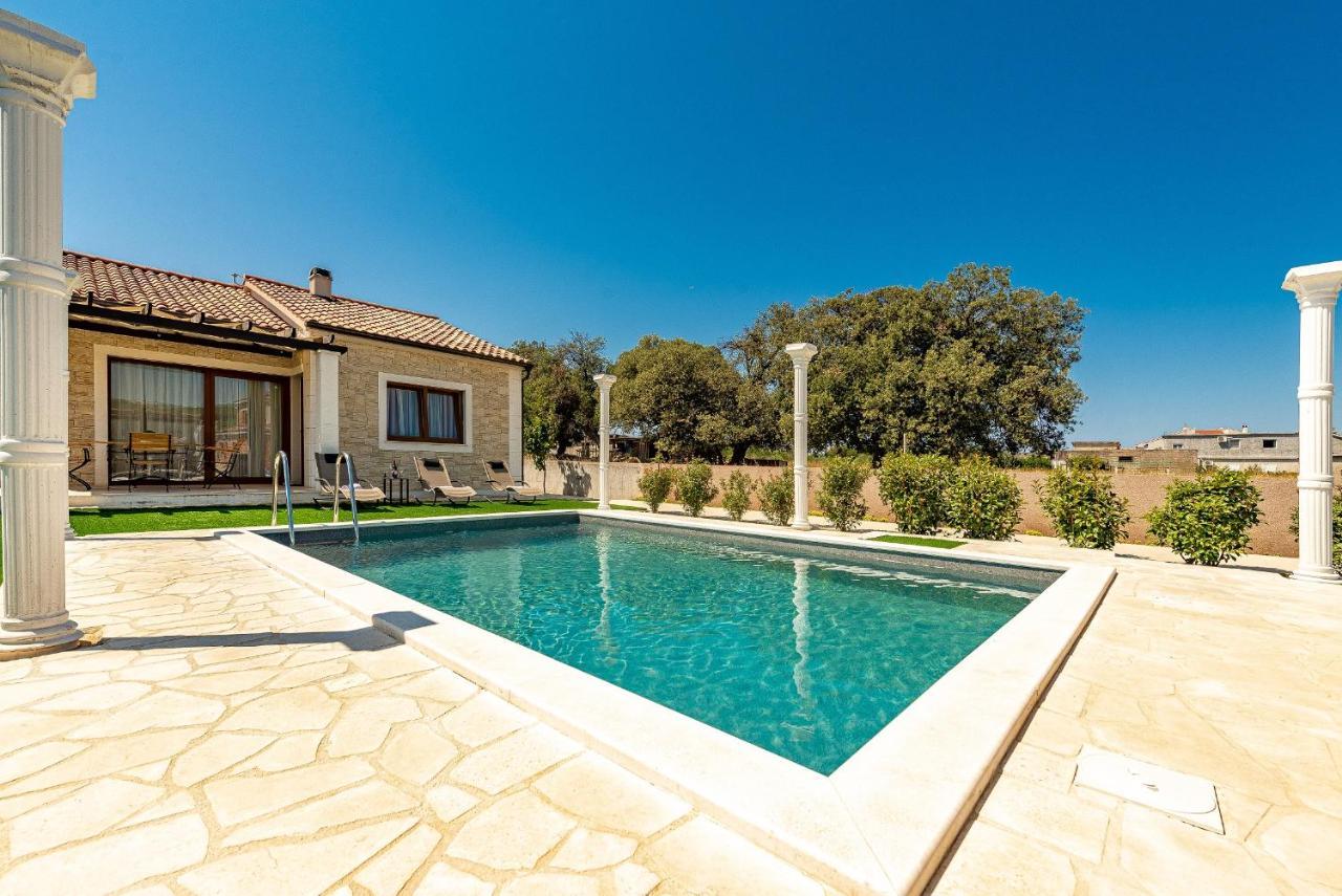 Villa Aldonna Bibinje Exterior foto