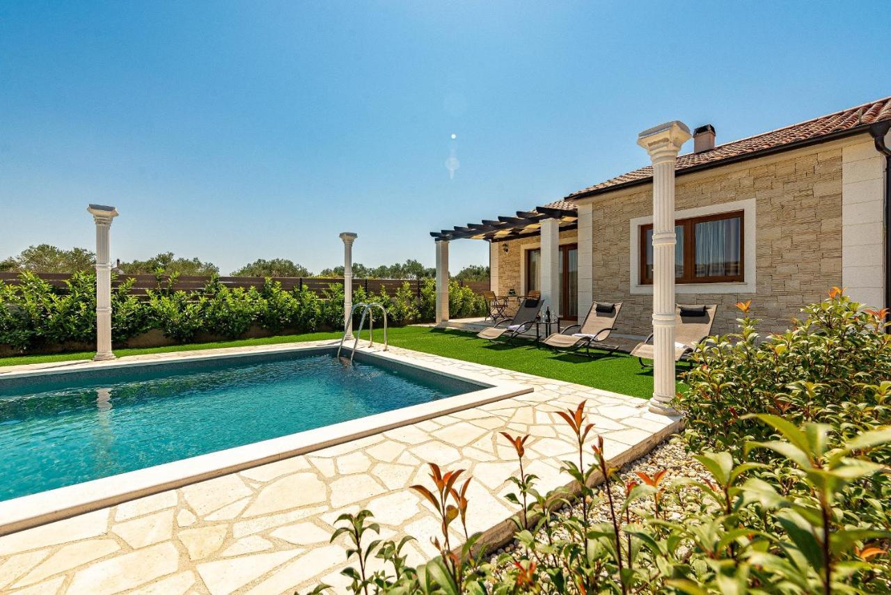 Villa Aldonna Bibinje Exterior foto